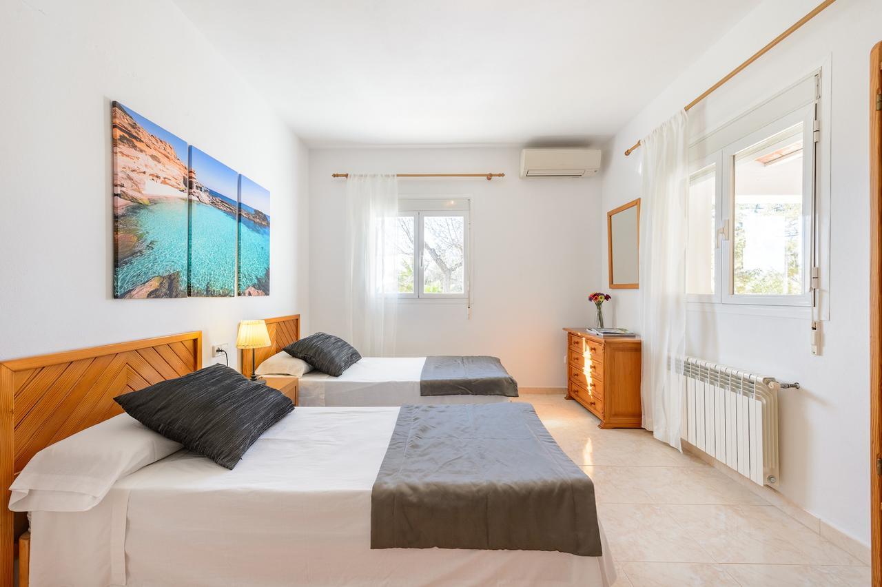 Villa Can Prats Santa Eularia des Riu Room photo